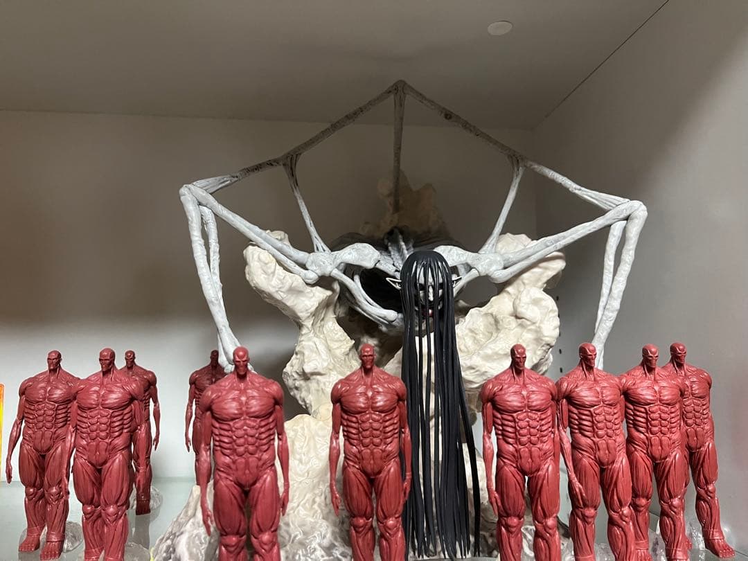 進撃の巨人一番くじ ラストワン 終尾の巨人　超大型巨人　獣の巨人フィギュアセット