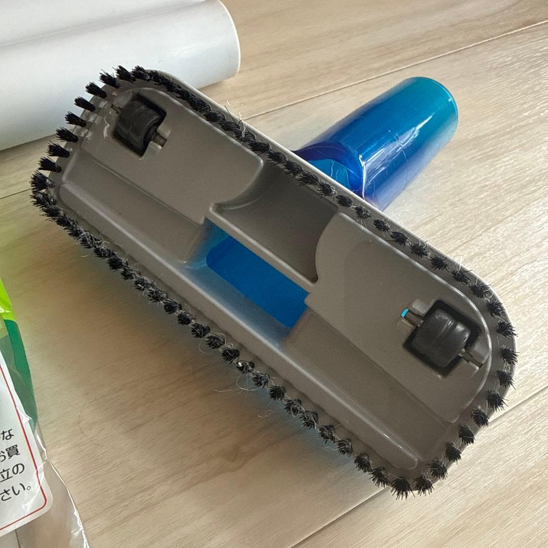 日立　小型掃除機　PV-H23 こまめちゃん　2017年製