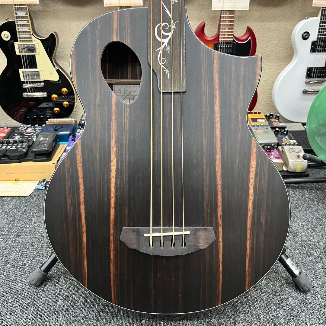 【10922】 Michael Kelly Act Ele Bass