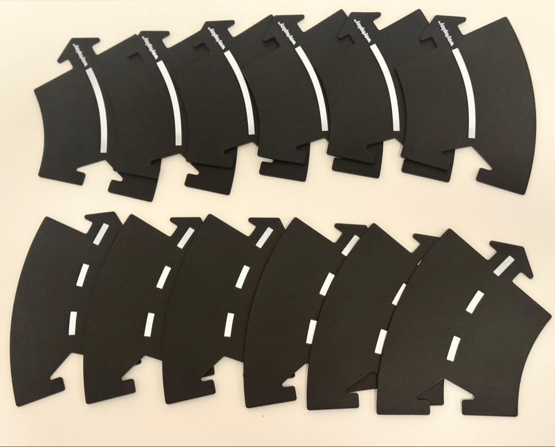 way to play 24ピース　道路マット　おもちゃ 美品