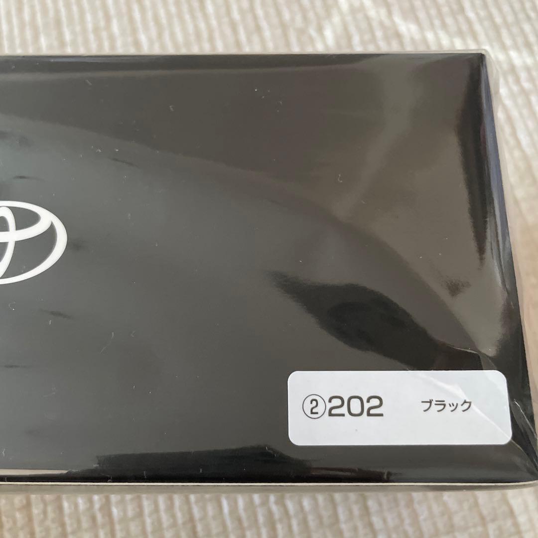 トヨタ　アルファード　ミニカー　非売品