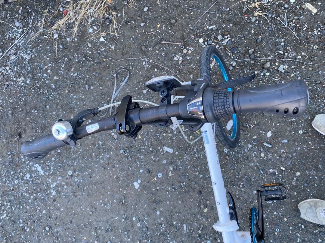 折りたたみ自転車　LIGHT10 折りたたみ自転車