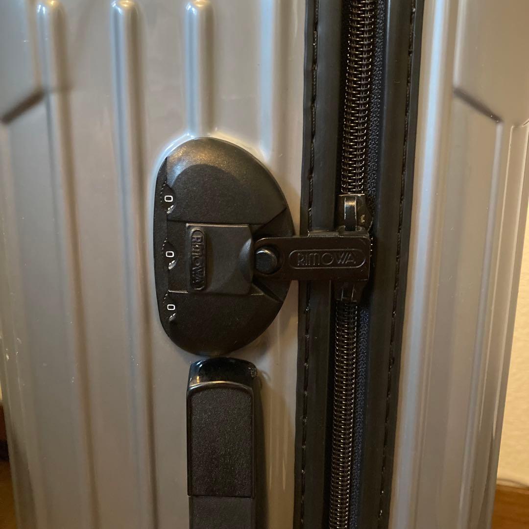 【美品】RIMOWA 軽量リモワ サルサ シルバー　機内持ち込み 32L 2輪