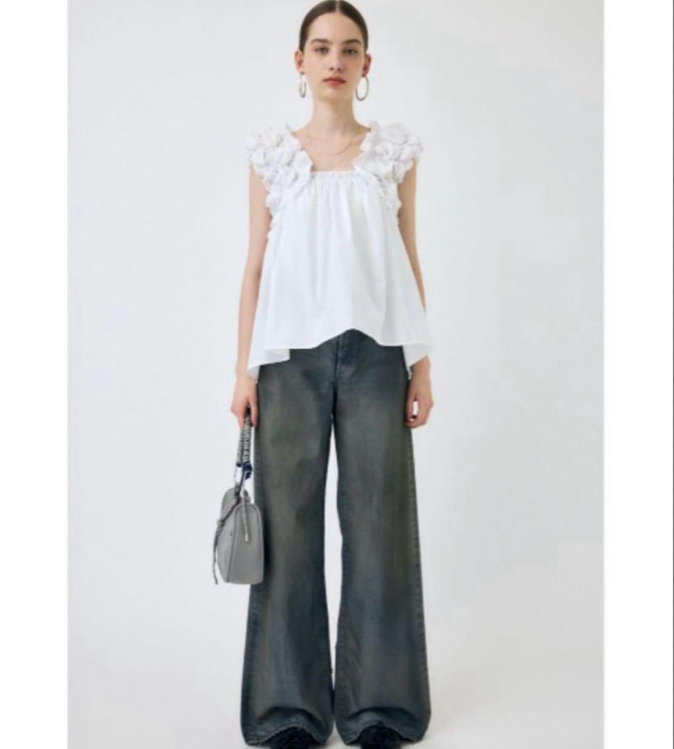 新品未使用moussy SHOULDER FRILLS トップス