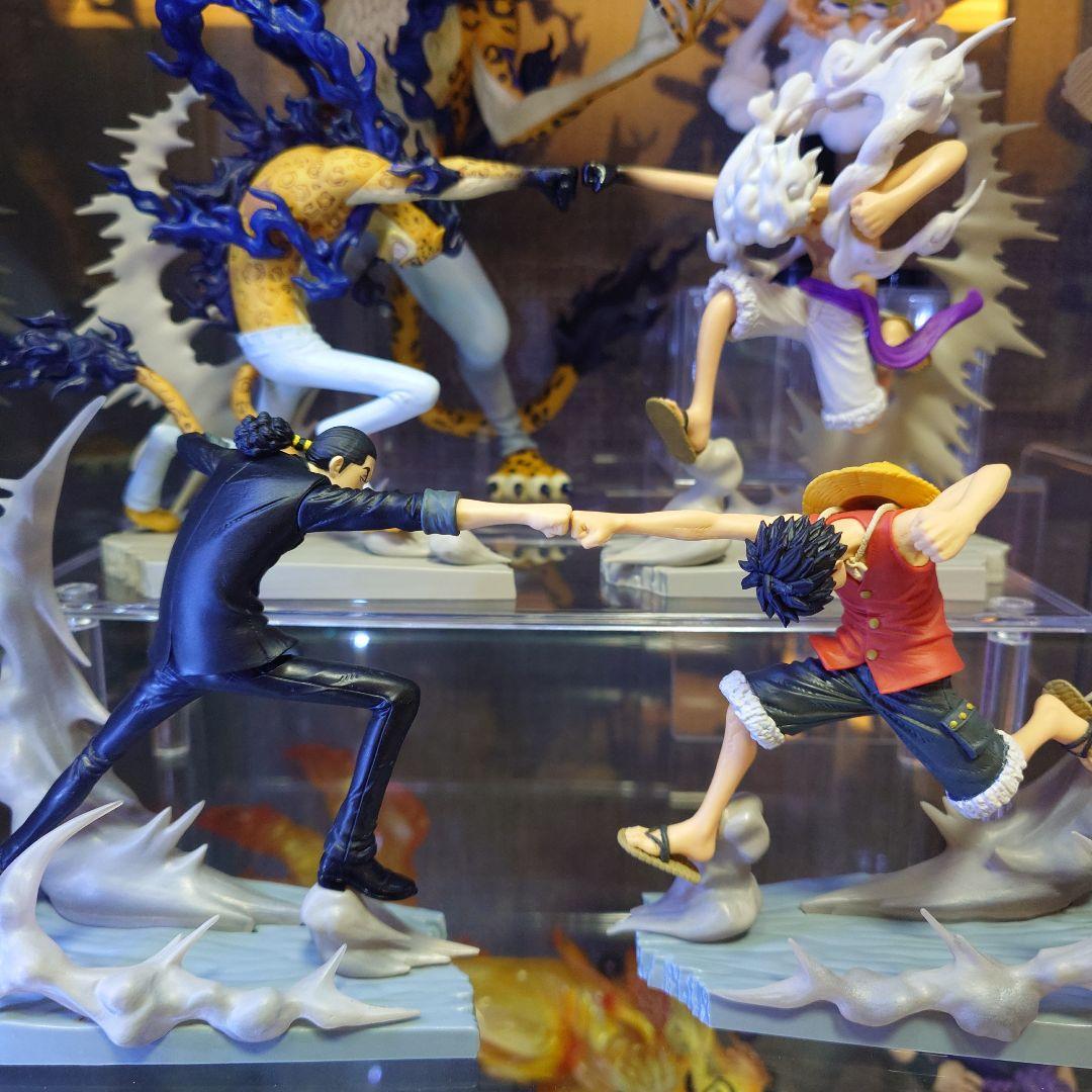 ワンピース 一番くじ フィギュア ルフィ ロブ・ルッチ