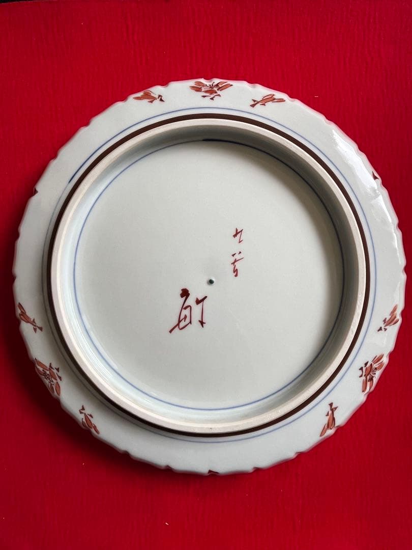 芸術員会員 武腰敏昭作 『色絵九谷 山茶花文』飾皿 約31.5cm 管理K362