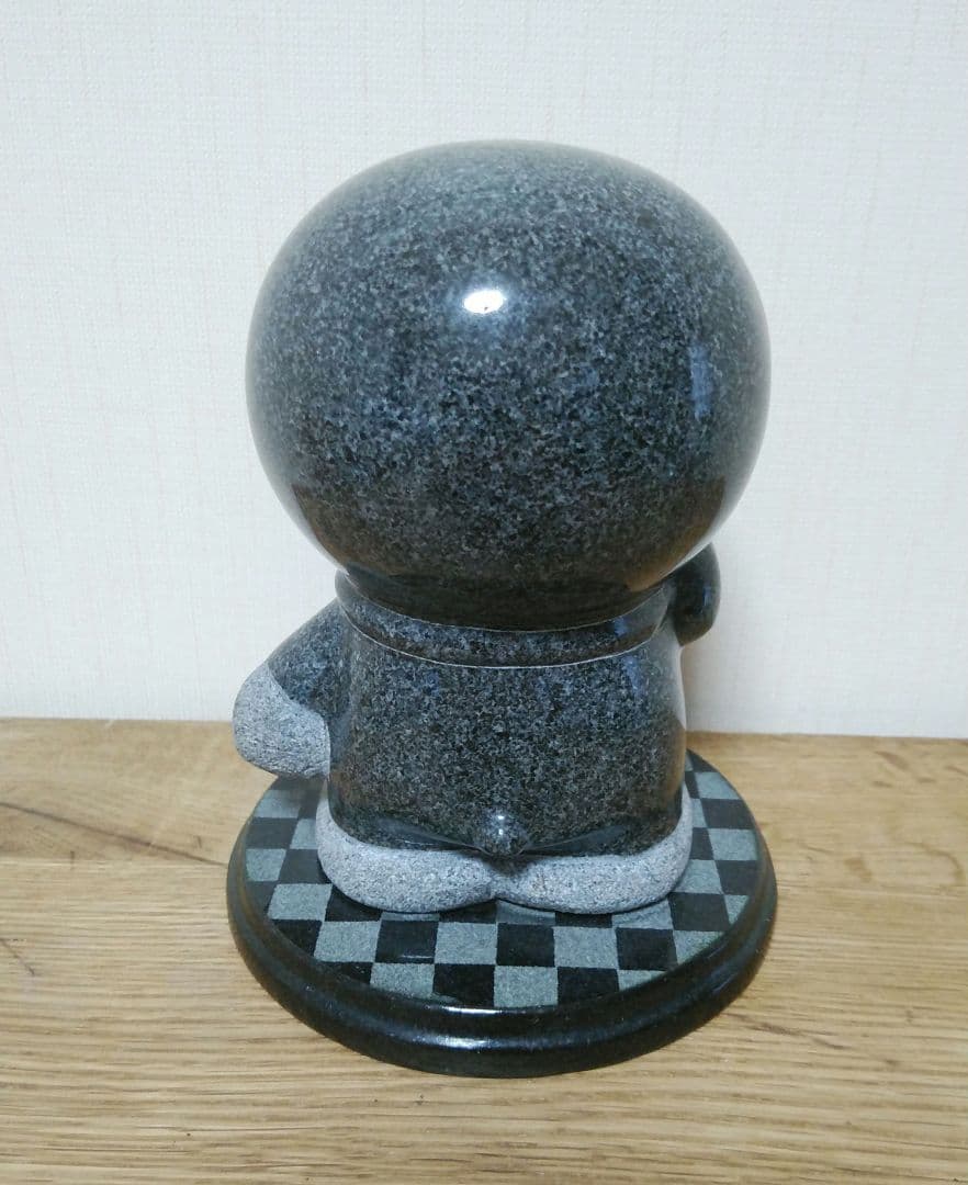 TAKAO ドラえもん 御影石　スタチュー