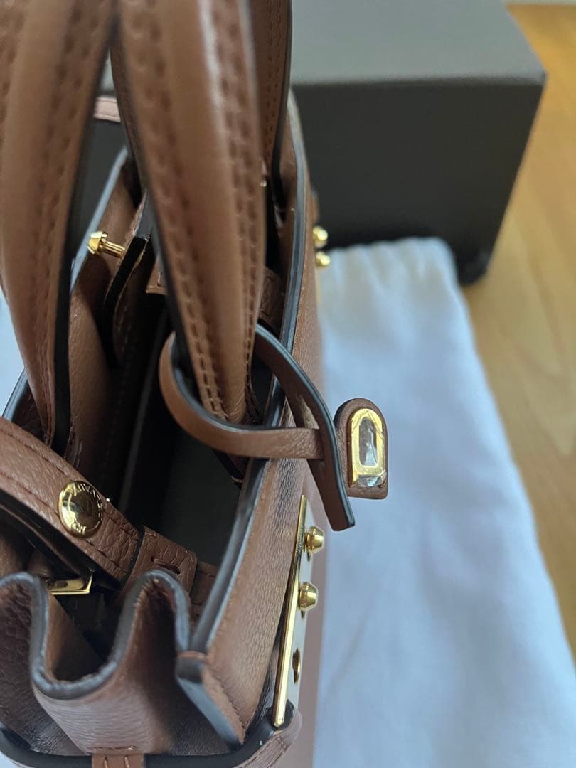 【sale】デルヴォー　delvaux タンペート　クラッシュ　美品