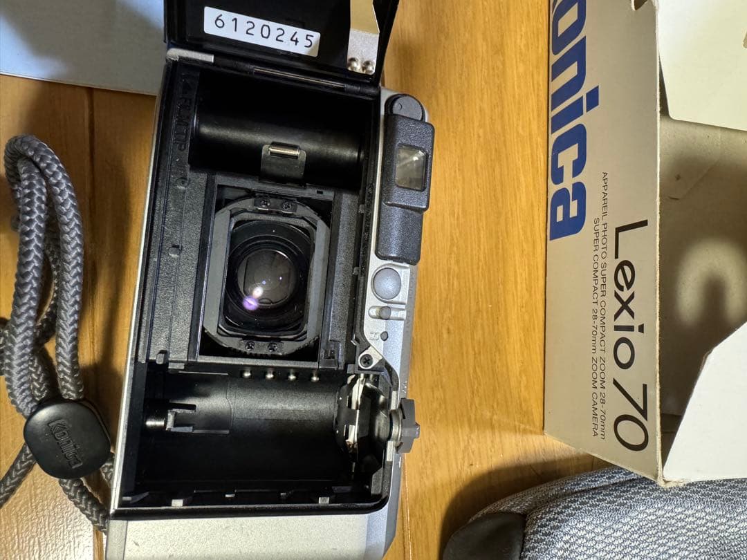 ■【美品】Konica Lexio70 コニカ フィルムカメラ 箱付