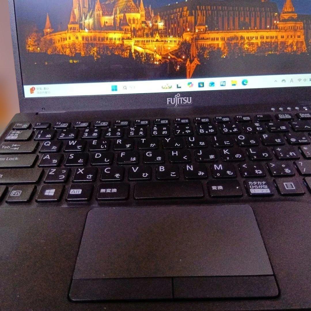 J③富士通　ＦＭＶＵ34025　U9311/F