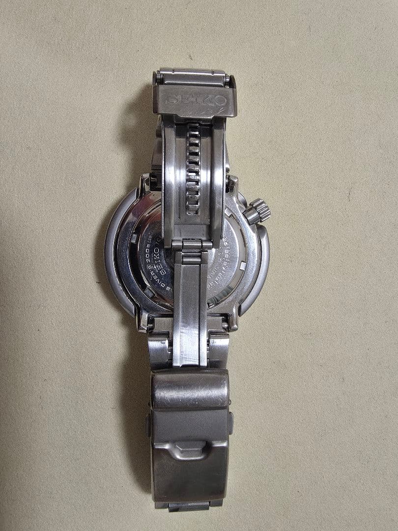 SANSAN　SEIKO 7549-7010 SBBN015 ツナ缶 2種