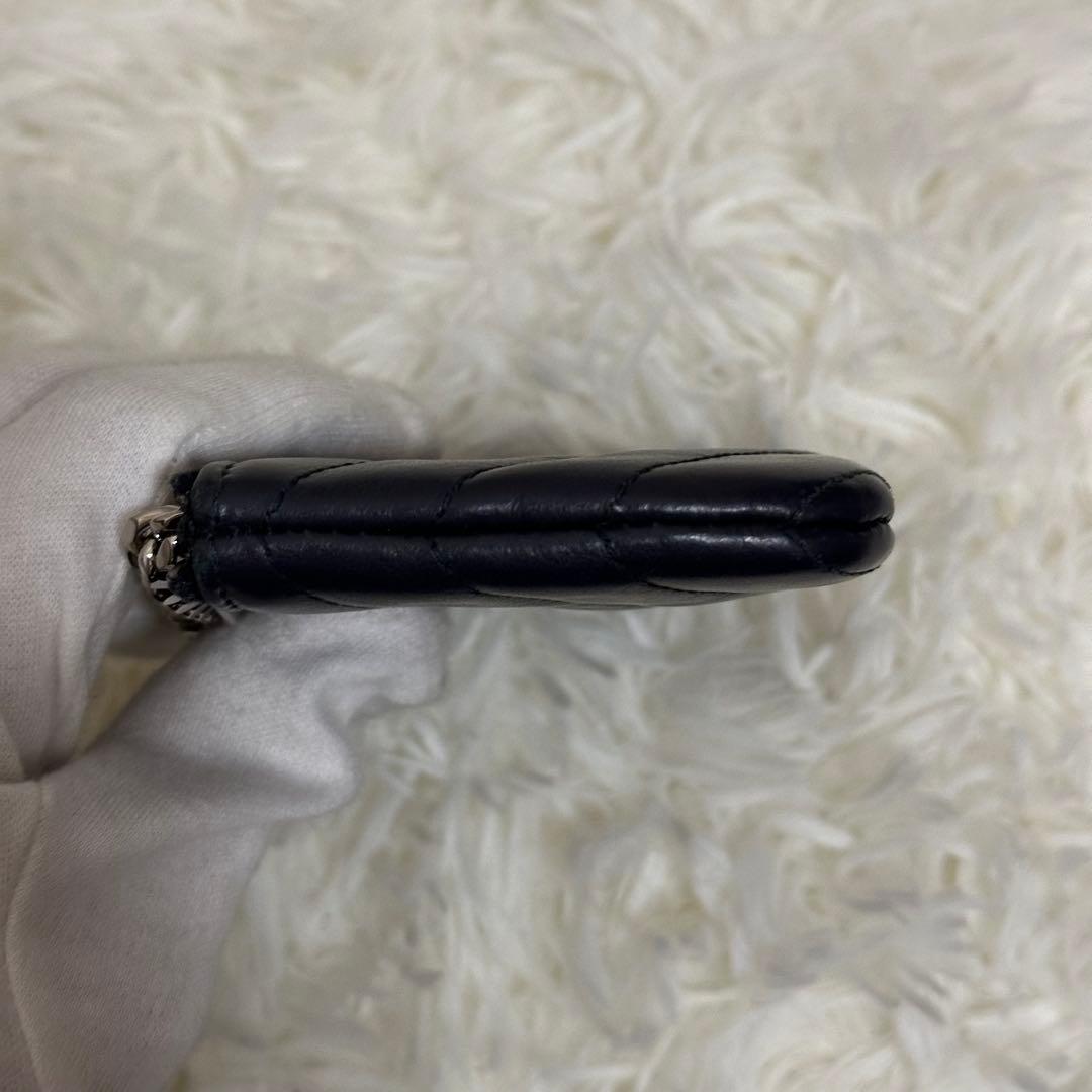 SAINT LAURENT ケース キルティングレザー シルバーロゴ 黒