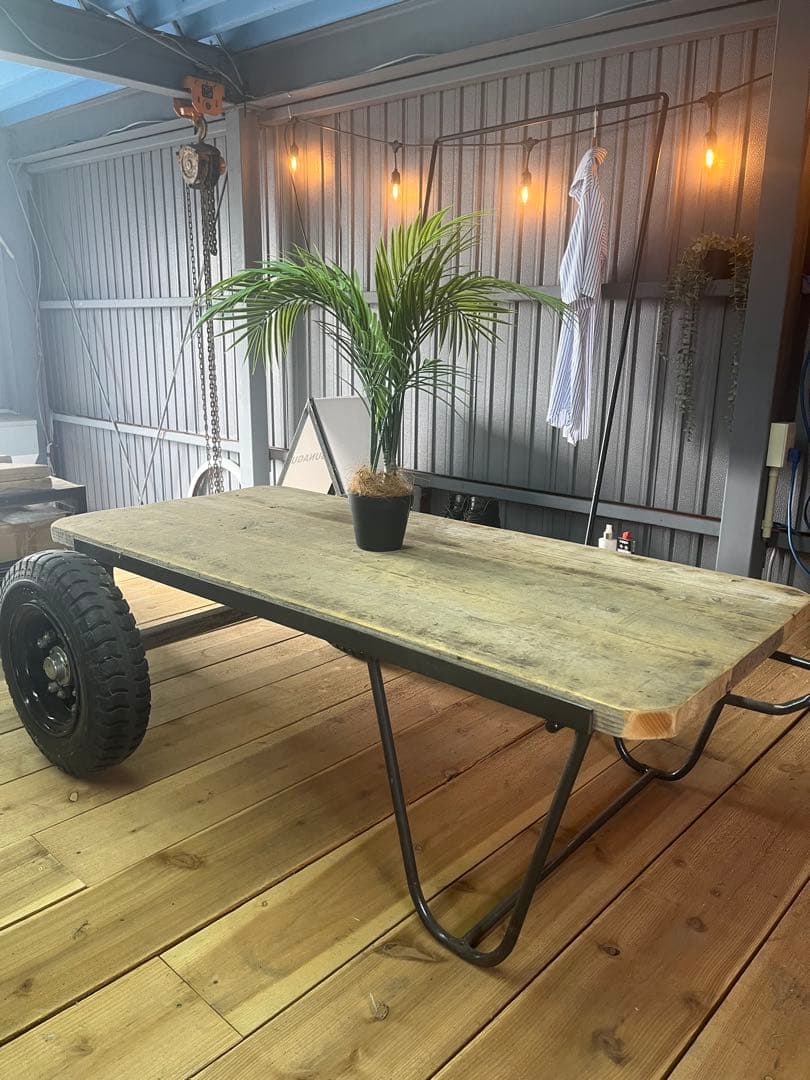 移動式アイアンテーブル　送料込み