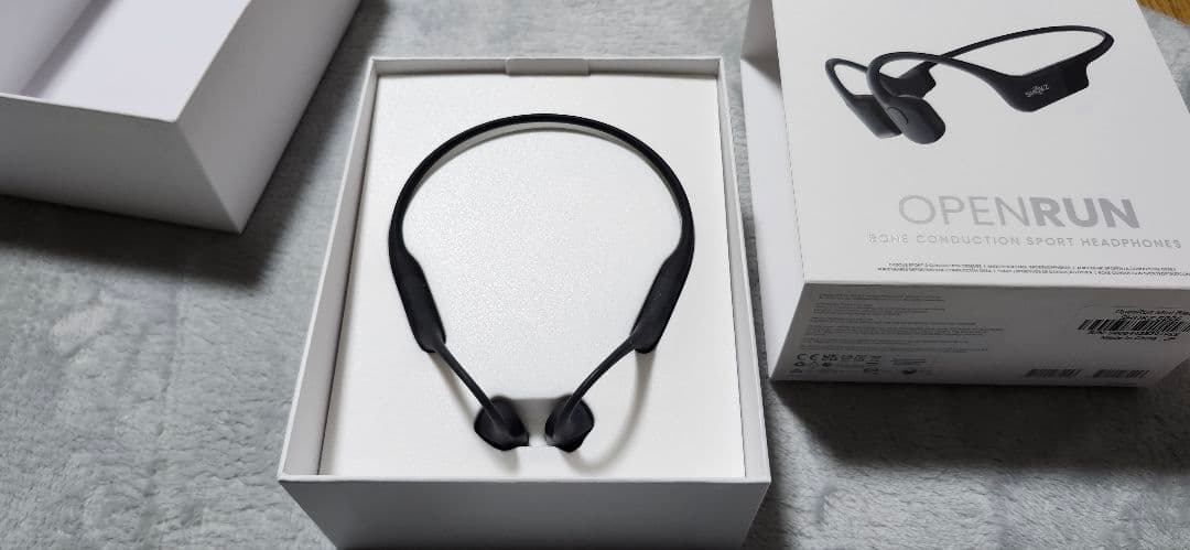 SHOKZ OPENRUN Mini 骨伝導イヤホン（USB-C充電型）
