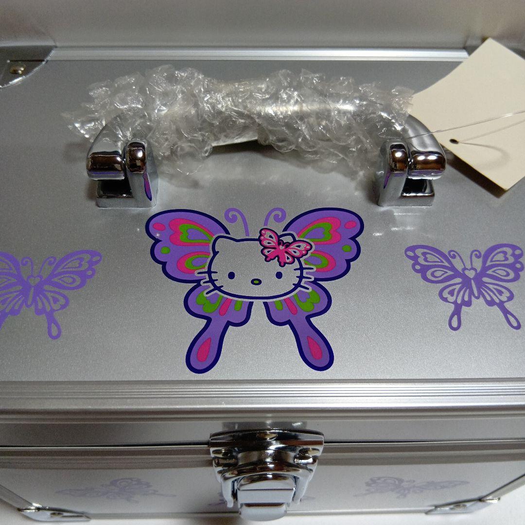 ハローキティ　海外限定　平成レトロ　メイクボックス　コスメボックス　2001年