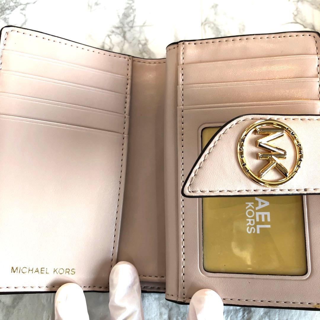 【未使用級】MICHAELKORS GREENWICH タブウォレットミディアム