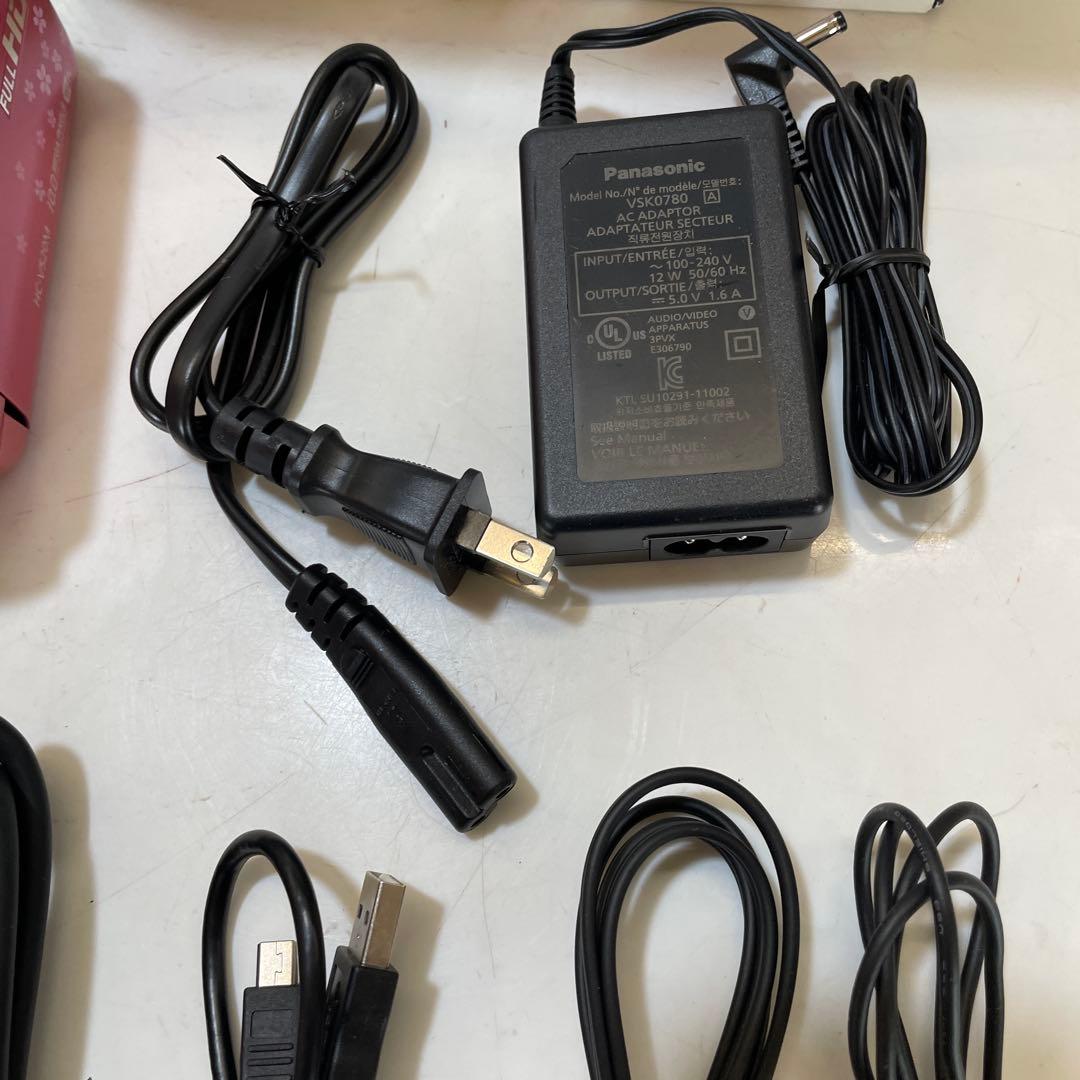 Panasonic デジタルハイビジョンビデオカメラー ピンク　HC-V520M