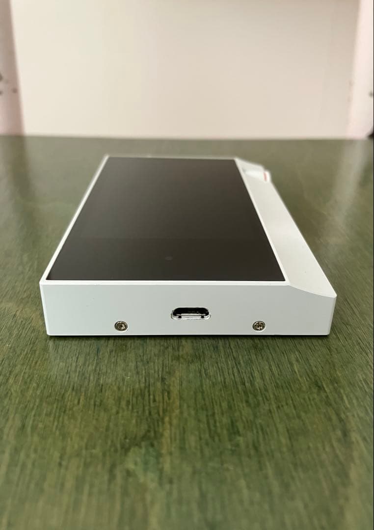 I Astell&Kern AK70 64G 限定　ミラージュホワイト