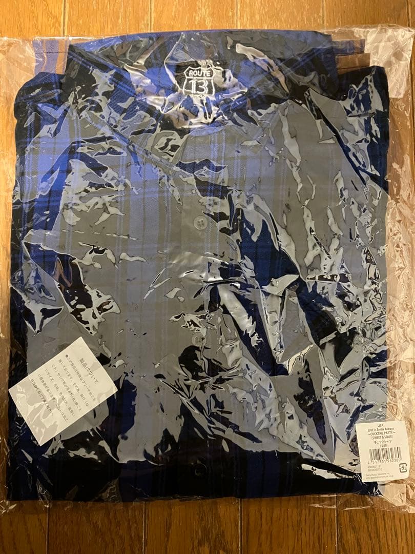 LiSA カクテルパーティーチェックシャツ & コースター セット