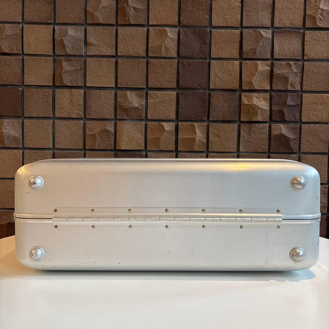 USA ゼロハリバートン　スーツケース　ヴィンテージモデル　カメラケース　レトロ