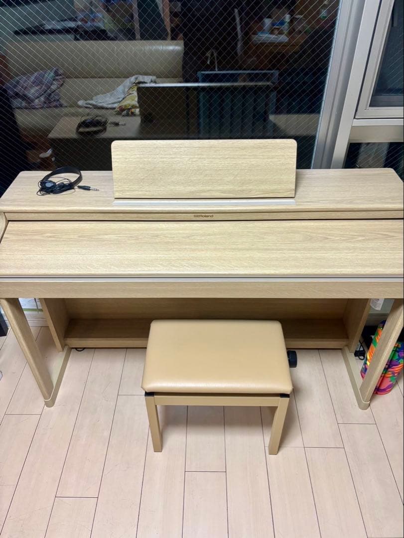 Roland RP701 LA 2023年製電子ピアノ　限定価格中！