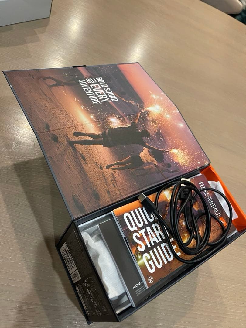 JBL FLIP ESSENTIAL 2 ワイヤレススピーカー