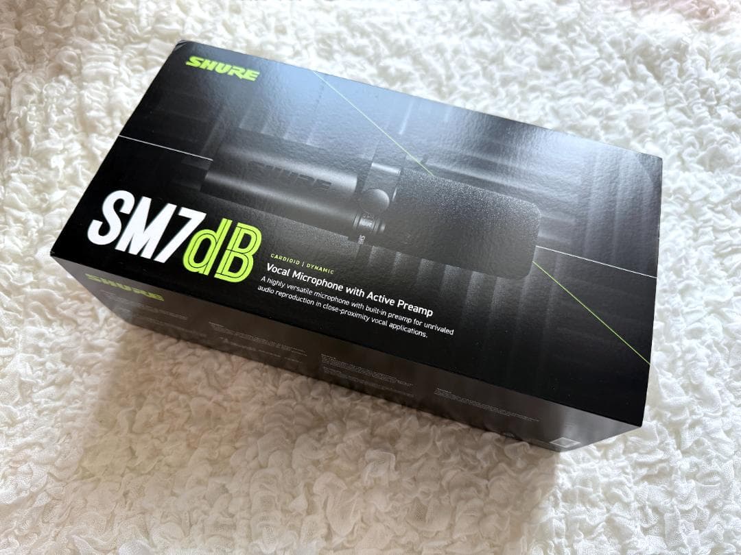 SHURE SM7dB (ほぼ未使用・購入後３ヶ月以内)