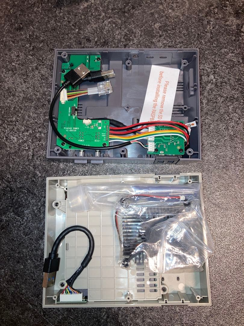 RETROFLAG Pi NESPi 4 SSDケースRaspberry pi4