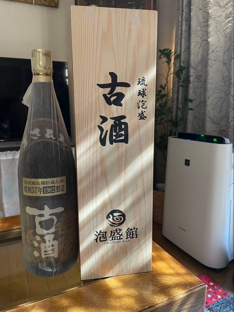 琉球泡盛まさひろ　古酒 昭和57年製造 木箱入り