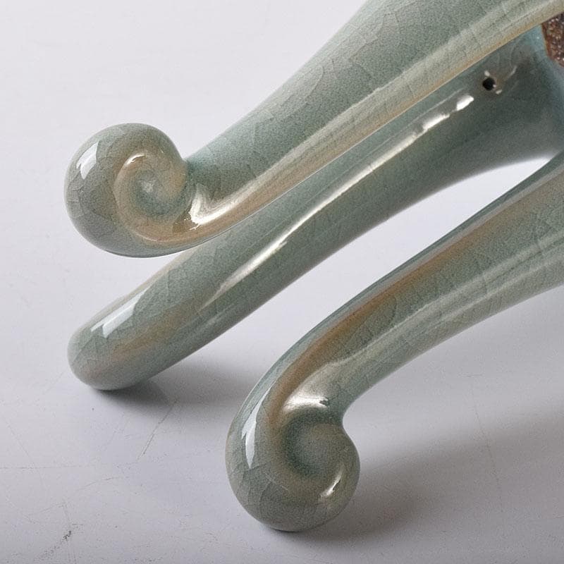 中国　徐朝興　徐凌　龍泉青磁　三ツ足蓋香炉　唐木台・証明書・箱付　V　7769C