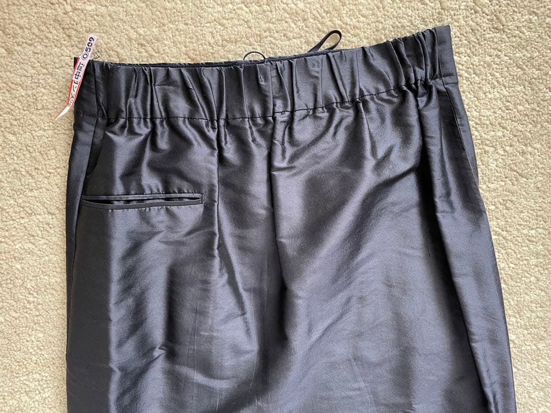 再値下/美品ドレステリアDRESSTERIORシルクストレートスカーネイビー38