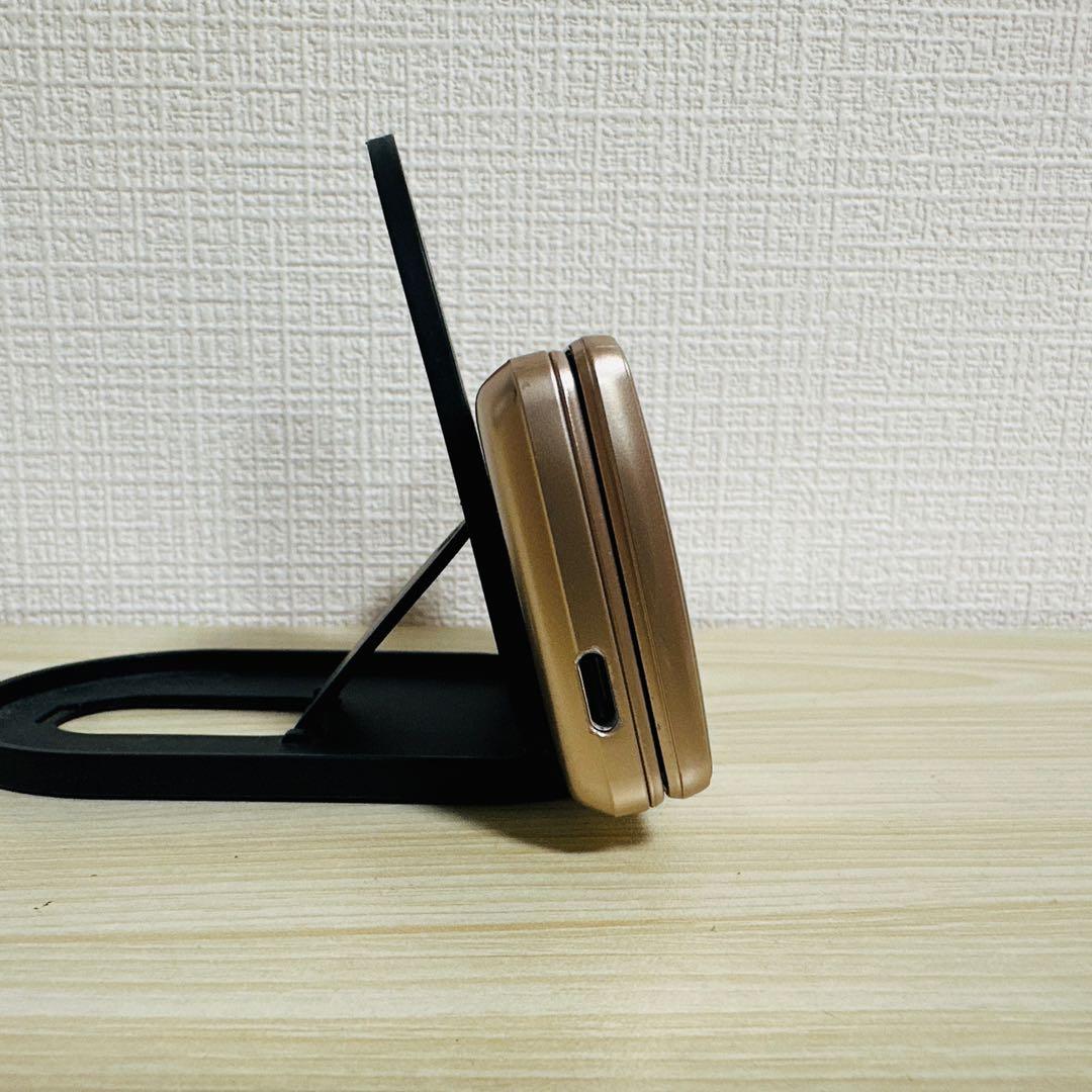 【美品】かんたん携帯11 A207SH ゴールド SIMロック解除済