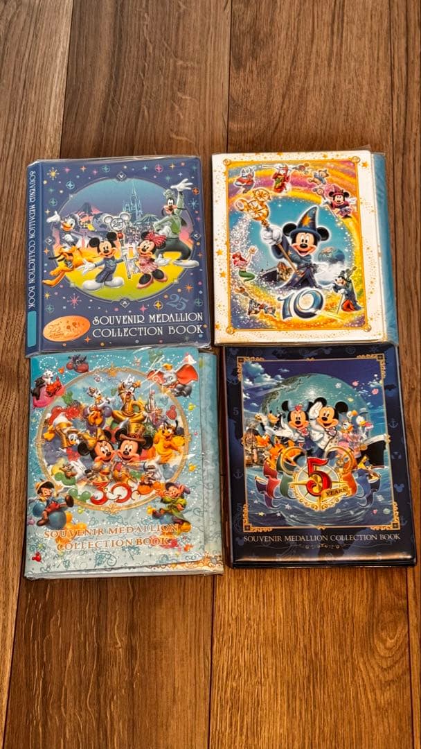 ディズニー　スーベニアメダル初期〜2017年