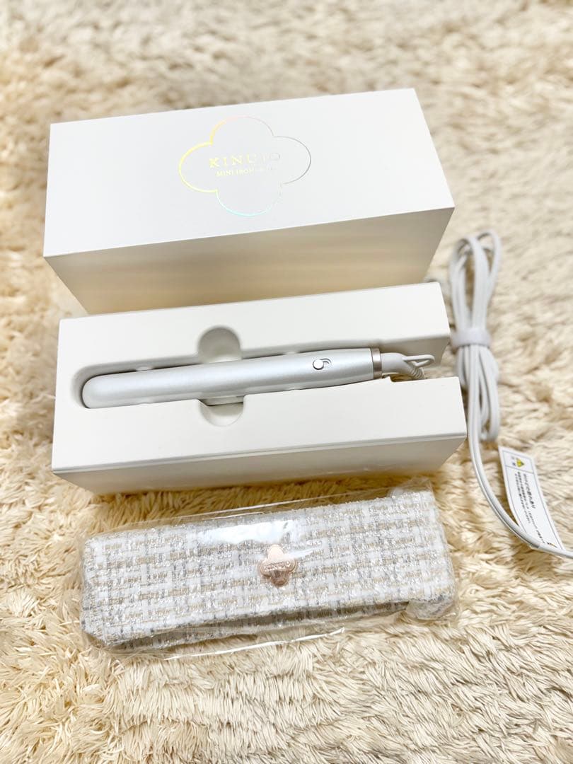 KINUJO ミニアイロン ホワイト 収納ケース付き