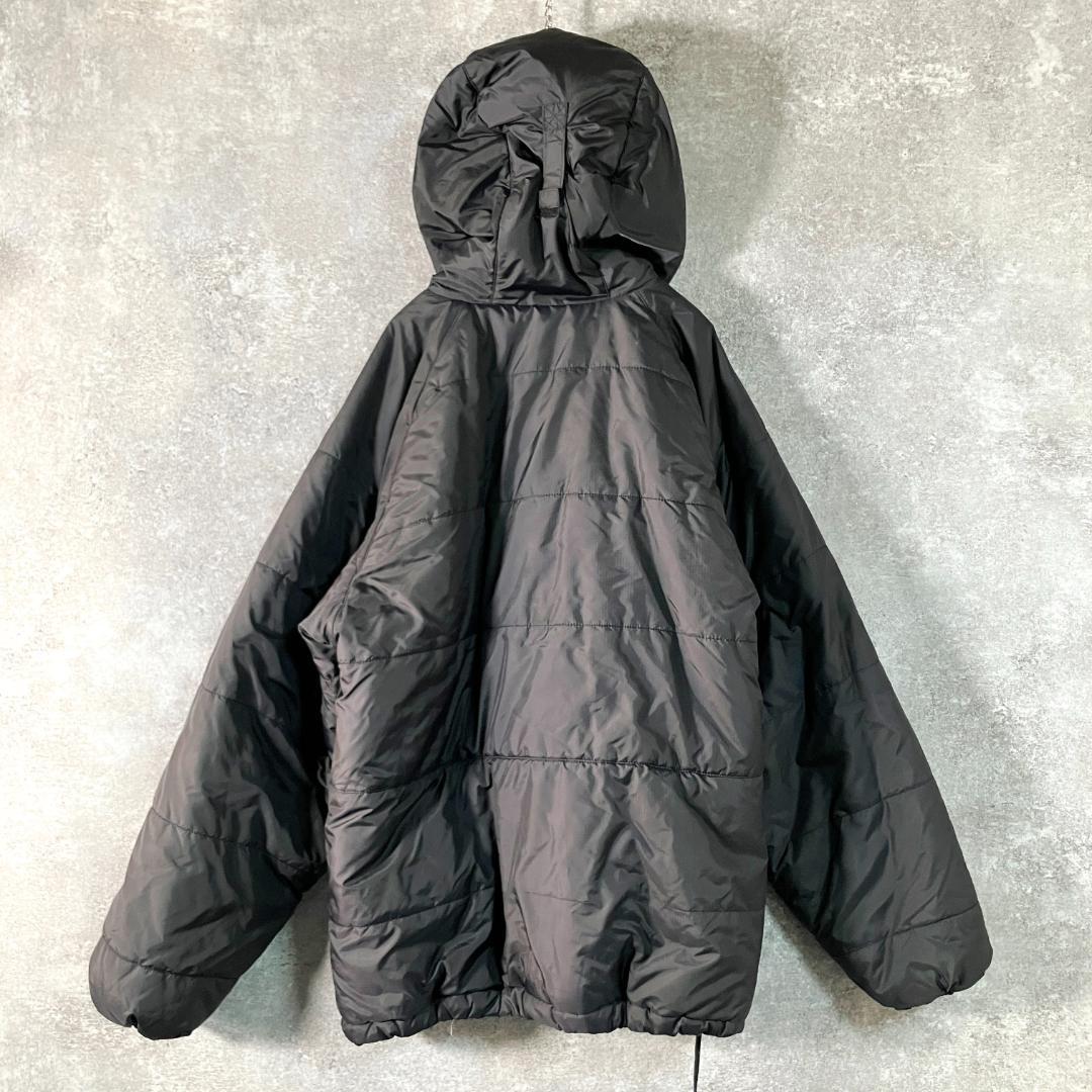 GOLITE　中綿ジャケット　長袖　ブラック　無地　フーディー　ジップアップ