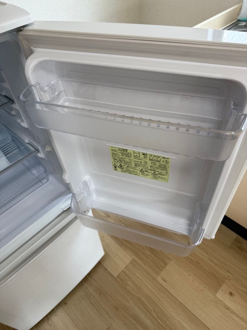 【横浜市緑区】冷蔵庫 大容量137L 1人〜2人暮らし用 SHARP