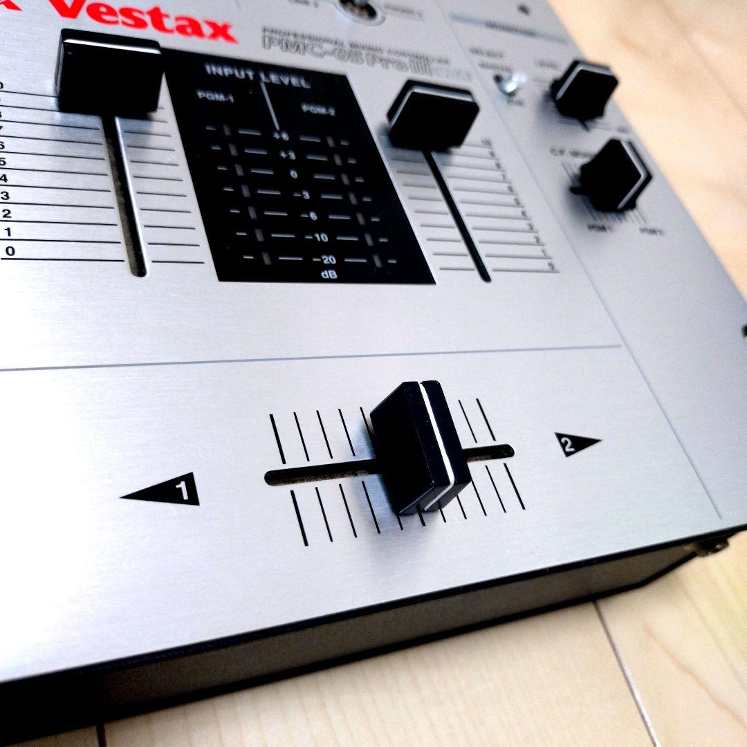 極美品 Vestax PMC-05PRO3 VCA DJミキサー