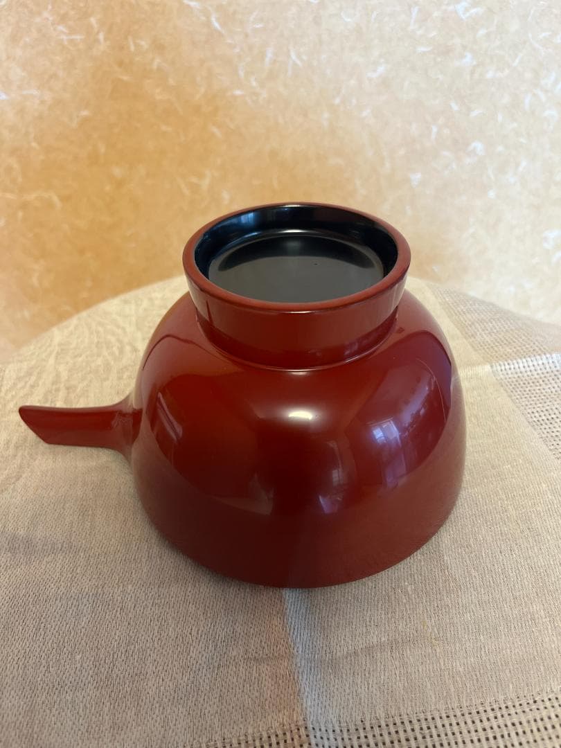 (お値下げ）漆塗り片口酒器めずらしい蓋つき