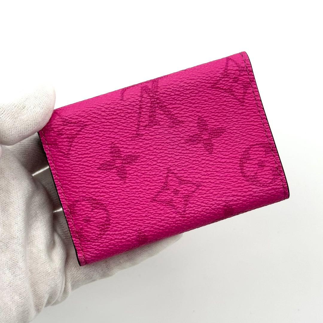 【極美品】ルイヴィトン タイガラマ ディスカバリー コンパクト 希少 ピンク