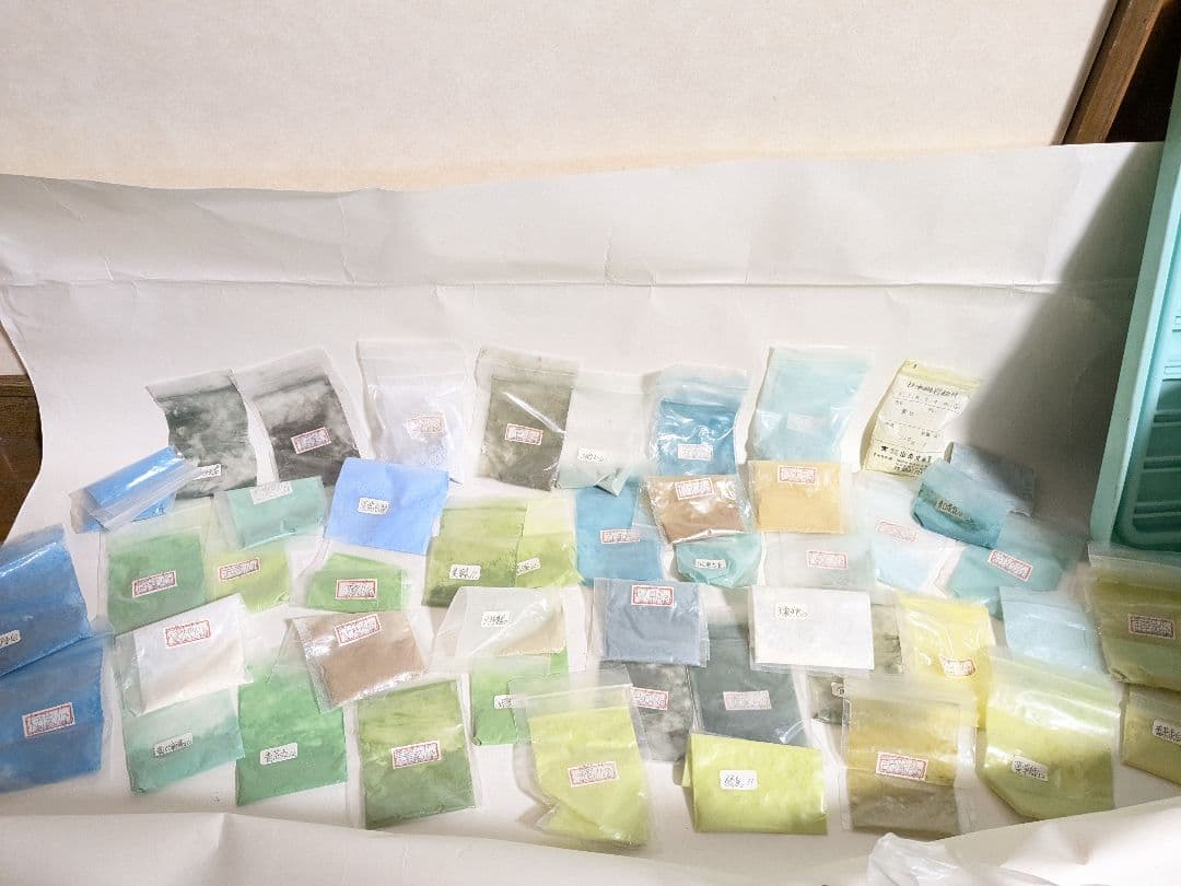 日本画 岩絵具 水干絵具 その他 大量放出(約450点)