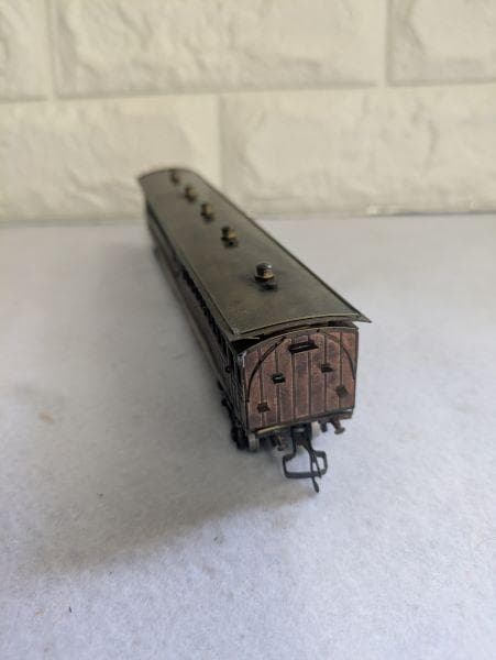 Y【ジャンク品】鉄道模型 客車 改造あり 部品取り 欠品あり S