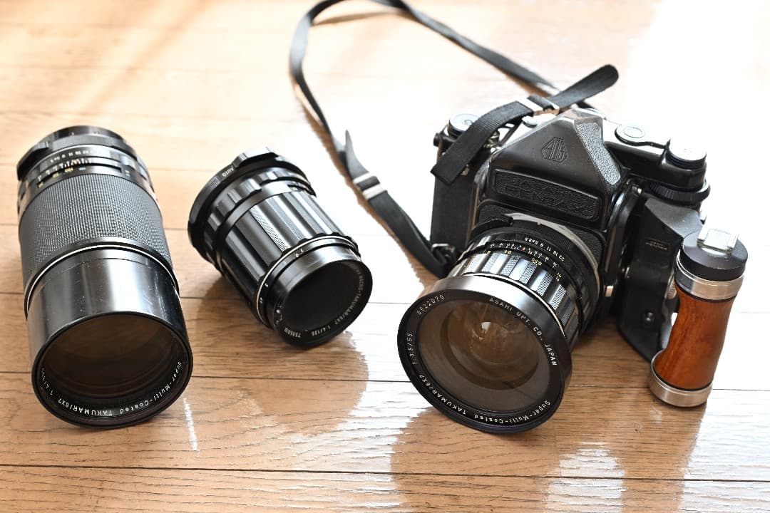 Asahi Pentax ペンタックス6x7 一眼レフカメラとレンズ３本セット