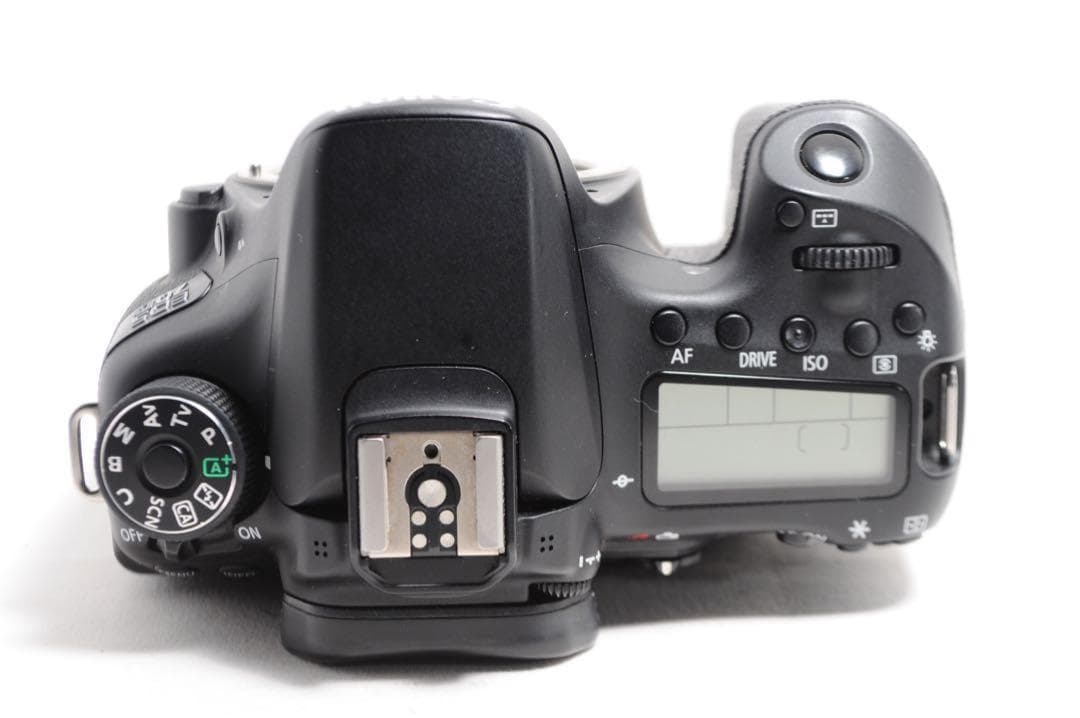 超望遠❤️Canon EOS 70D❤️ダブルズームキット❤️一眼レフカメラ