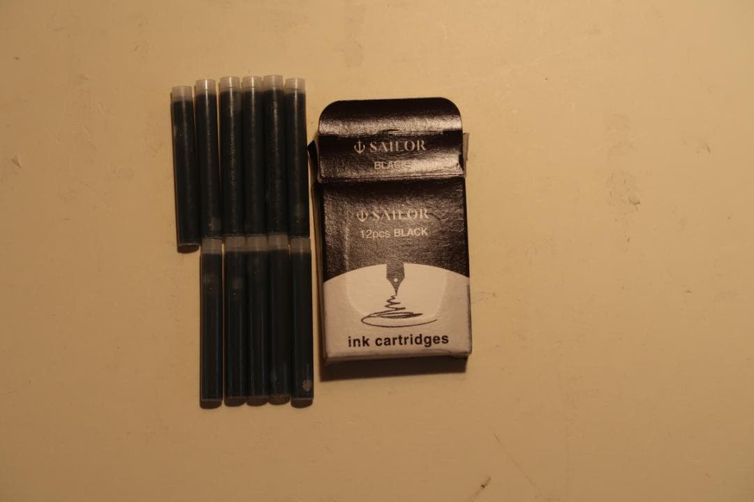 SAILOR 万年筆　PROFIT　H-B　ペン先 21K カートリッジ付属