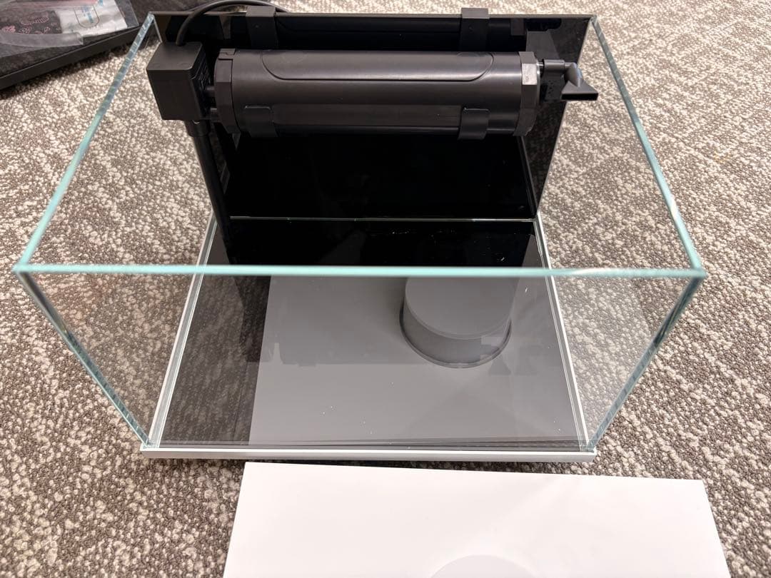 LED 濾過器付き　ガラス水槽