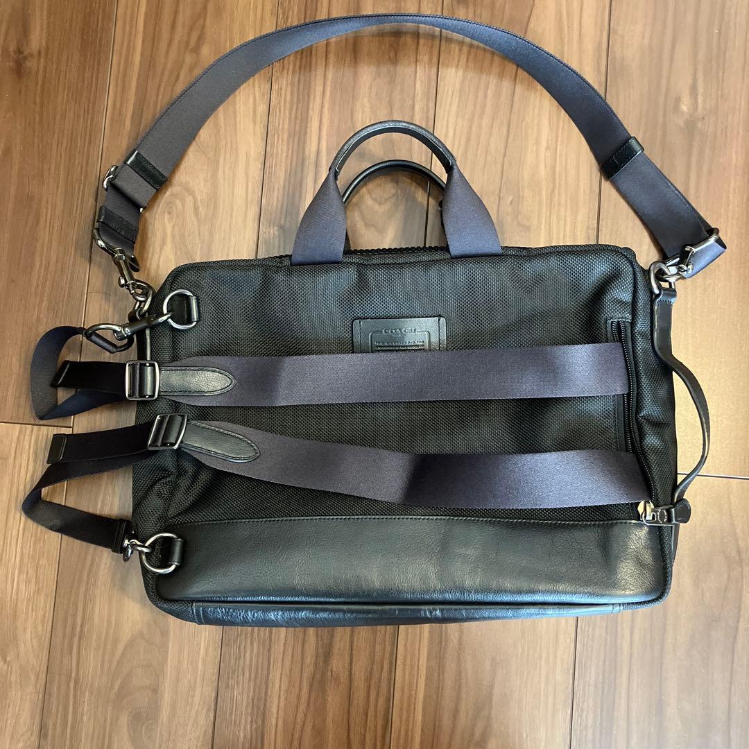 coach ３ウェイビジネスバッグ