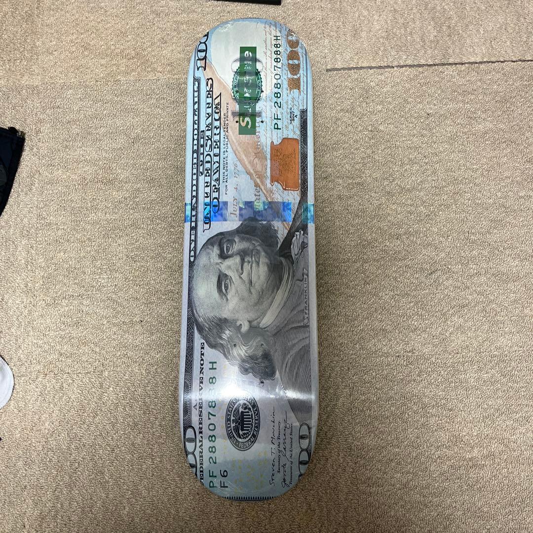 スケートボード supreme Money Logo Skateboard 8.25\" x 32