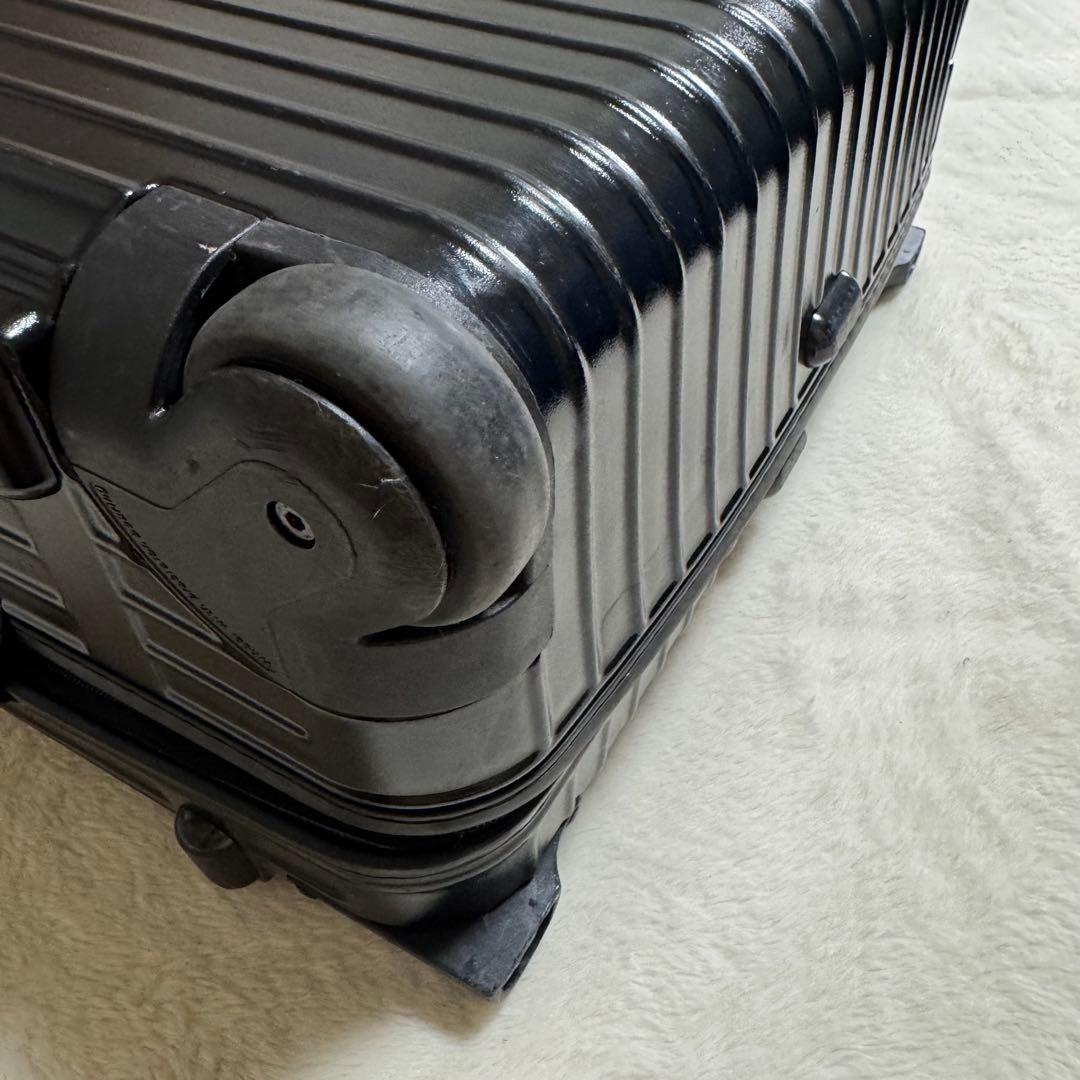人気RIMOWA SALSA TROLLY 82 ブラック　TASロック2輪