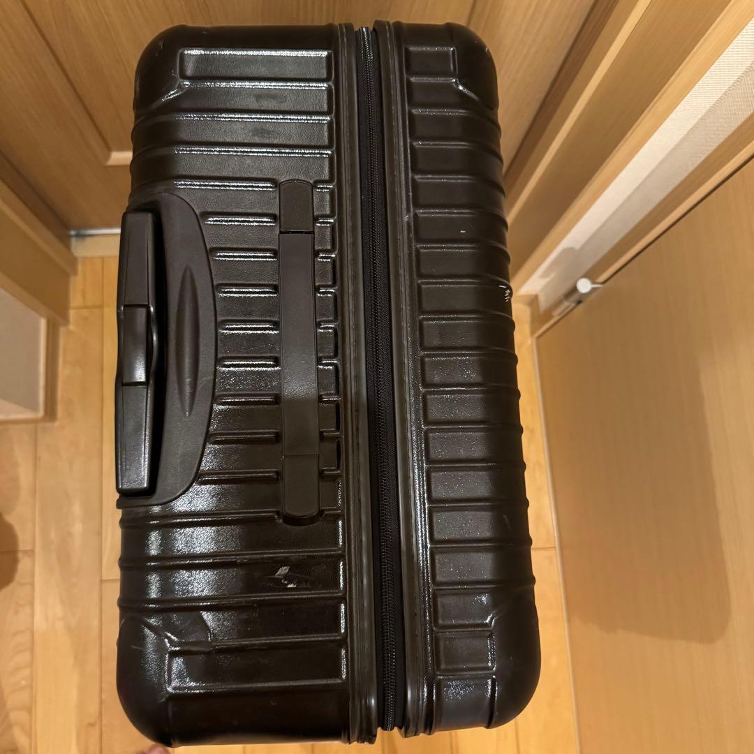 人気RIMOWA SALSA TROLLY 82 ブラック　TASロック2輪