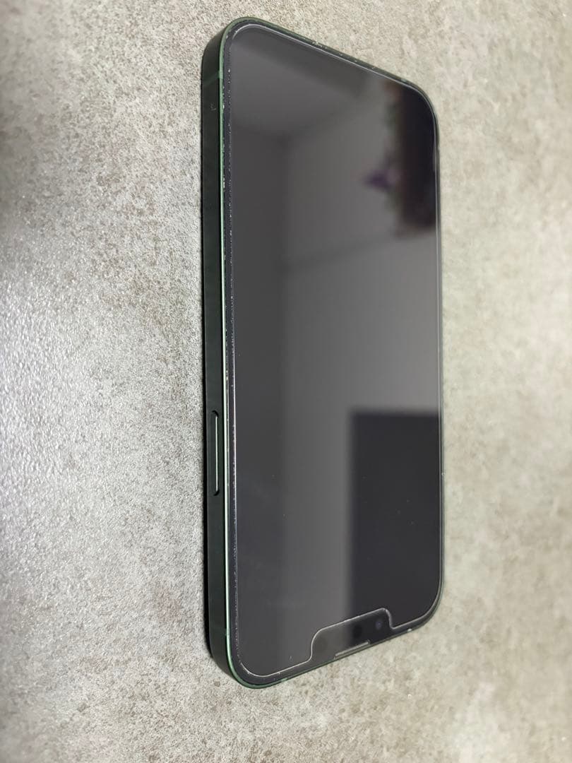 【丁寧梱包】【即日発送】Apple iPhone 13 グリーン